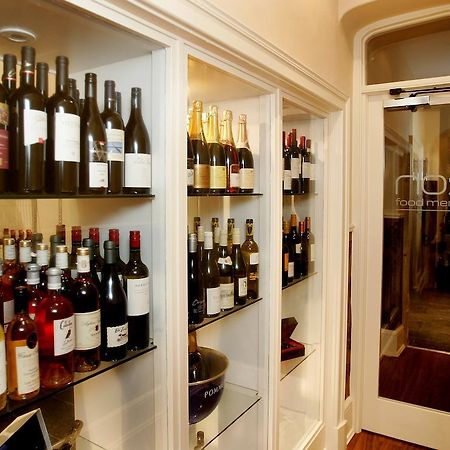 Boutique 25 Bed & Breakfast Скиптън Екстериор снимка