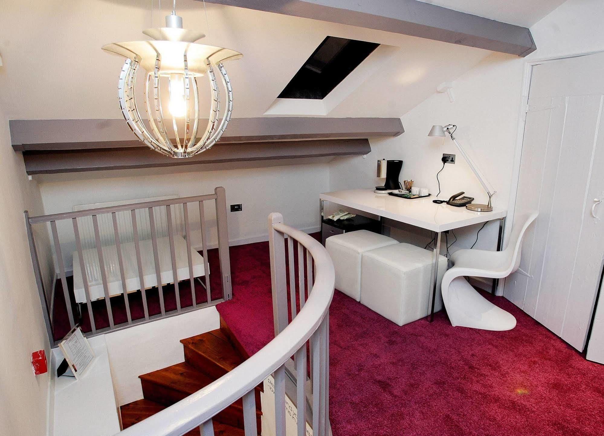 Boutique 25 Bed & Breakfast Скиптън Екстериор снимка
